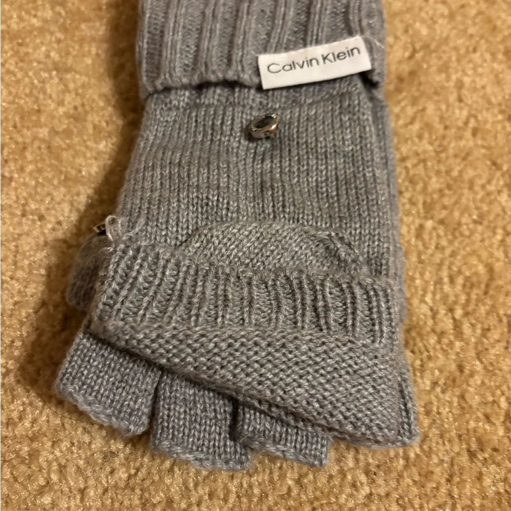 Calvin Klein Gray Open Finger Gloves Mittens